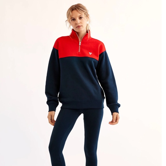 Aritizia sweater - Picture 1 of 5